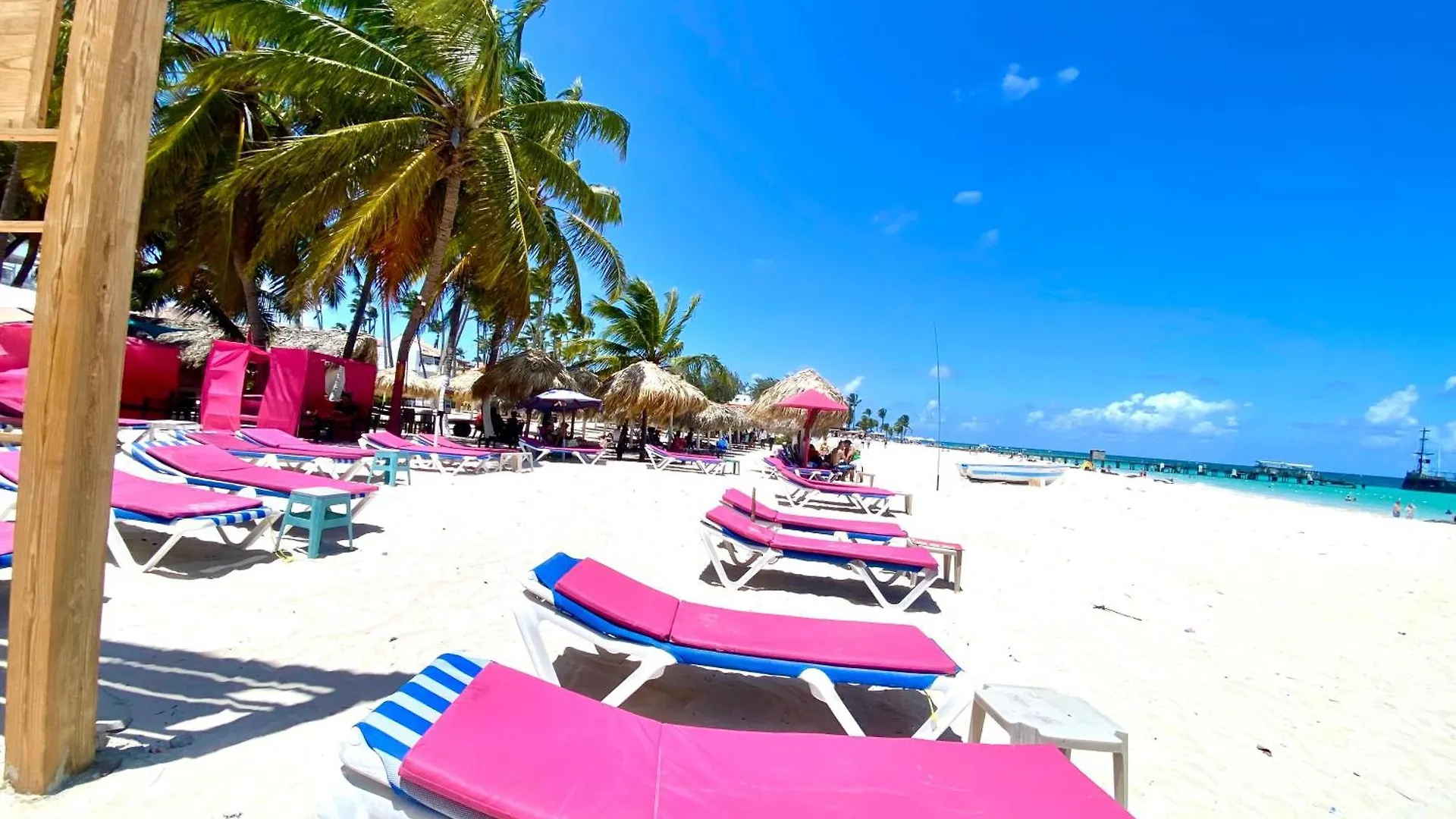 Oasis Punta Cana Central Los Corales 0*,  Dominikánská republika